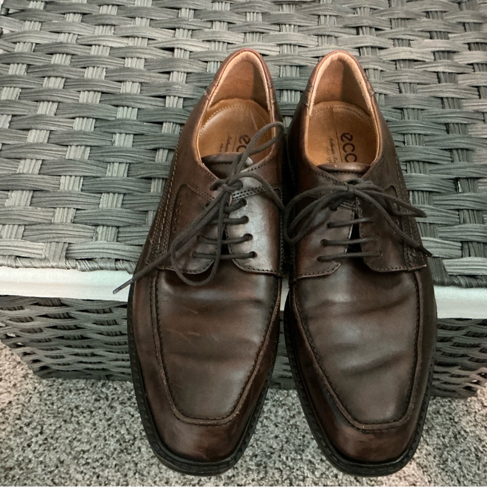 Men’s Ecco Brown Leather Dress Shoe